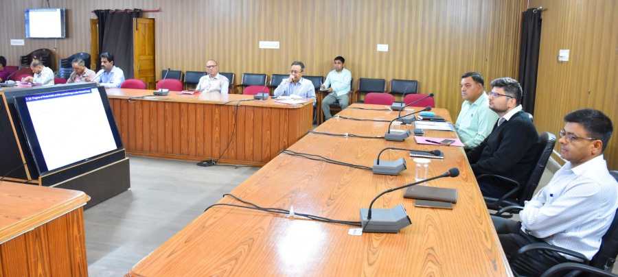 चमोली : जिलाधिकारी संदीप तिवारी ने जिला गंगा संरक्षण समिति की बैठक ली